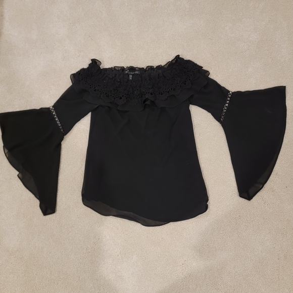 White House Black Market Off The Shoulder Crochet Trim Bell Sleeve Black Blouse - Picture 8 of 9